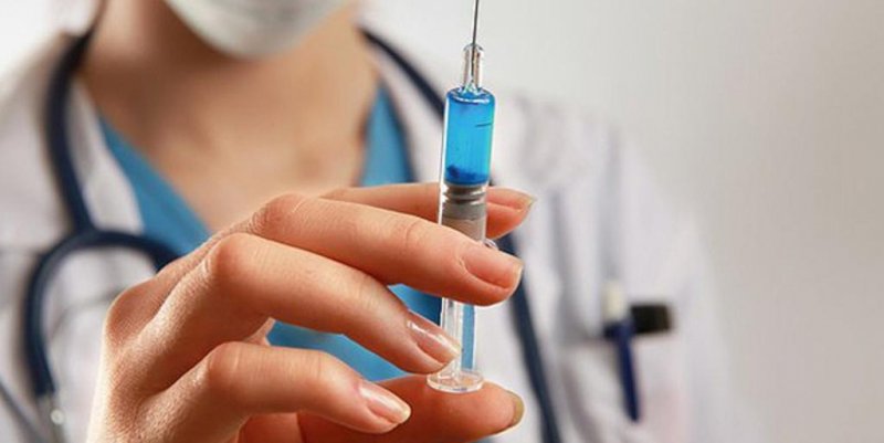 Работодателей Волгоградской области призвали сделать прививки сотрудникам